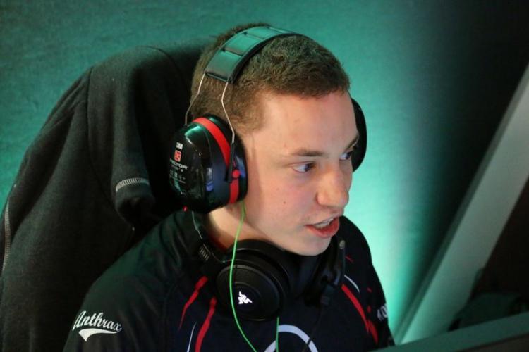 RUSH wird der fünfte Spieler Evil Geniuses