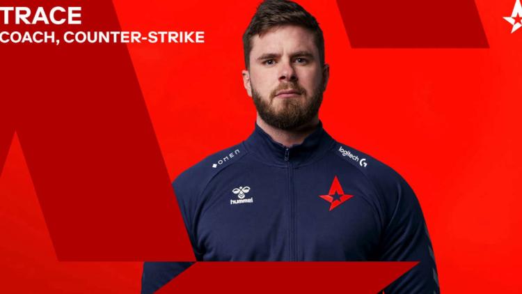 trace bleibt Cheftrainer Astralis