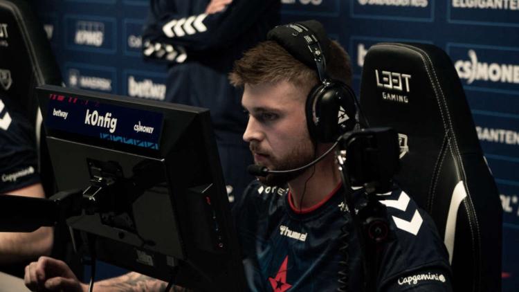 k0 nfig kündigte die Suche nach einem neuen Team an