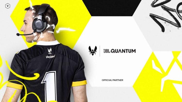 Team Vitality erneuert und erweitert Partnerschaft mit JBL Quantum