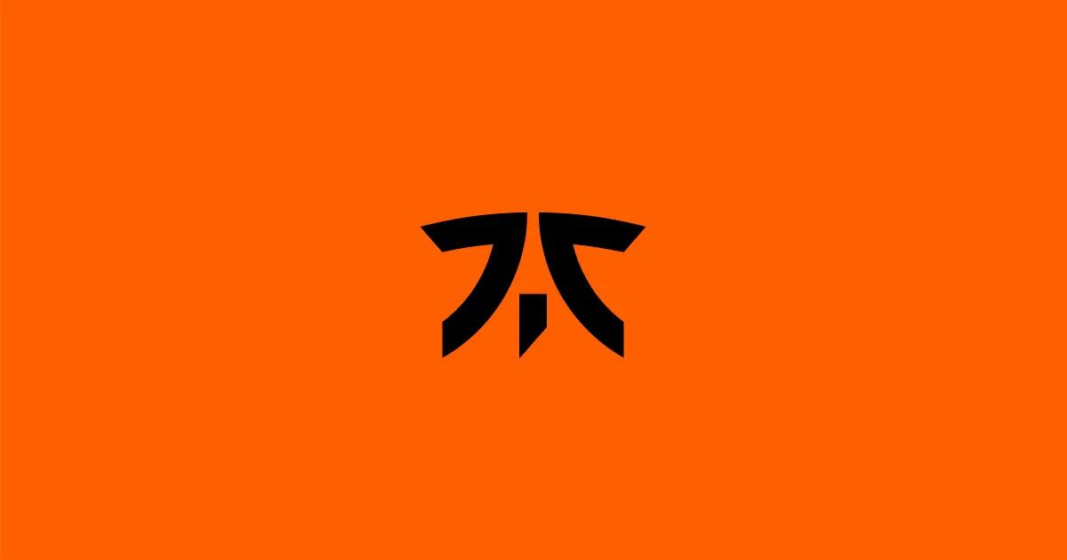 Fnatic baut mit den aufstrebenden ukrainischen Stars fear und Burmylov für die Saison 2024 neu auf!