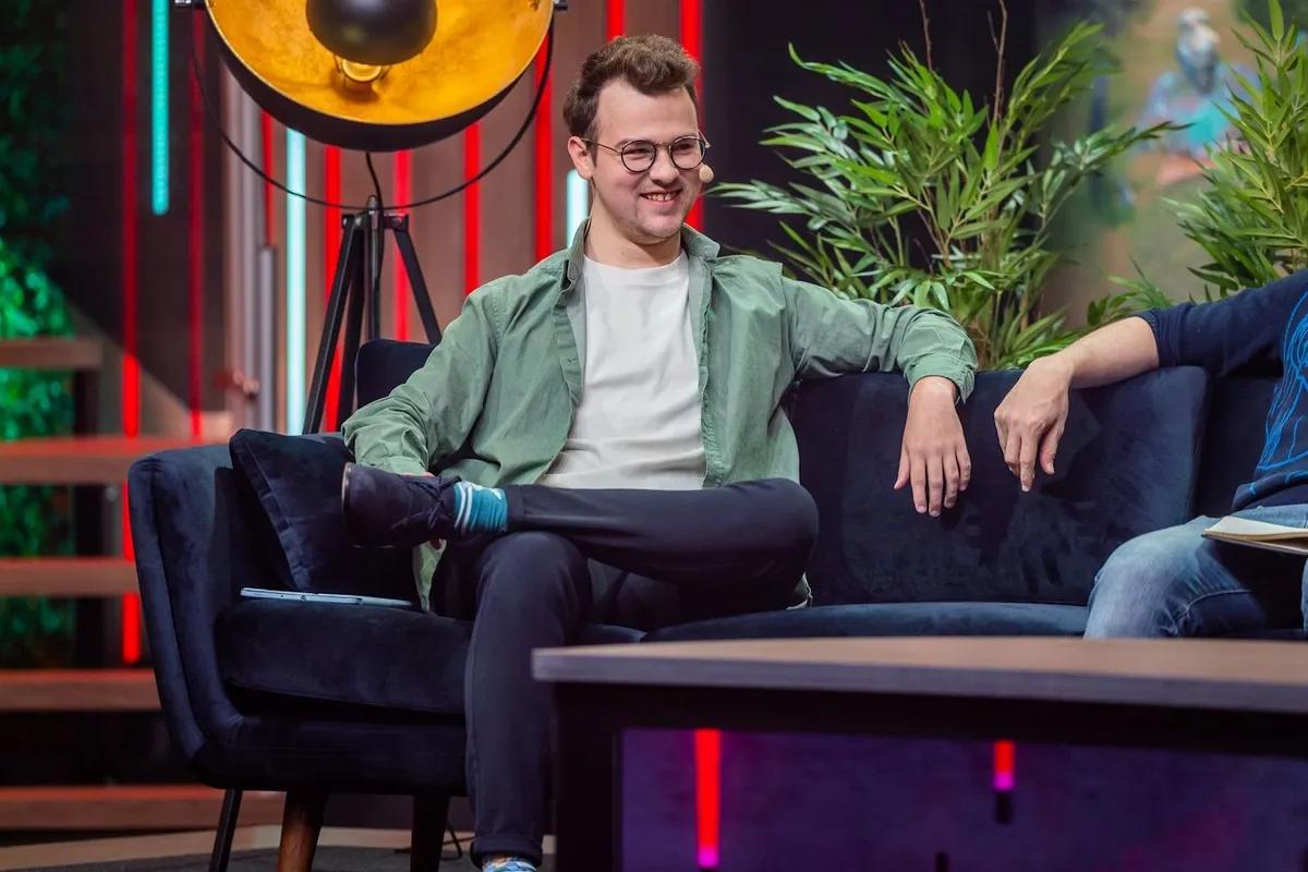 KheZu verlässt das Dota 2 Team von OG als Trainer