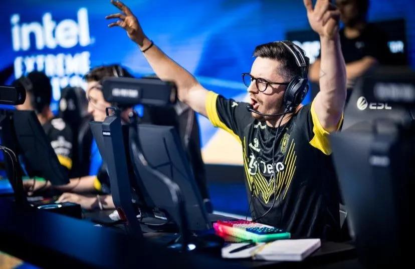 apEX sichert sich mit Vitality den 32. Karrieretitel bei der IEM Dallas 2025