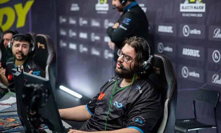 Ömer "imoRR" Karataş von Eternal Fire und 10 türkische Influencer wegen Glücksspielwerbung festgenommen
