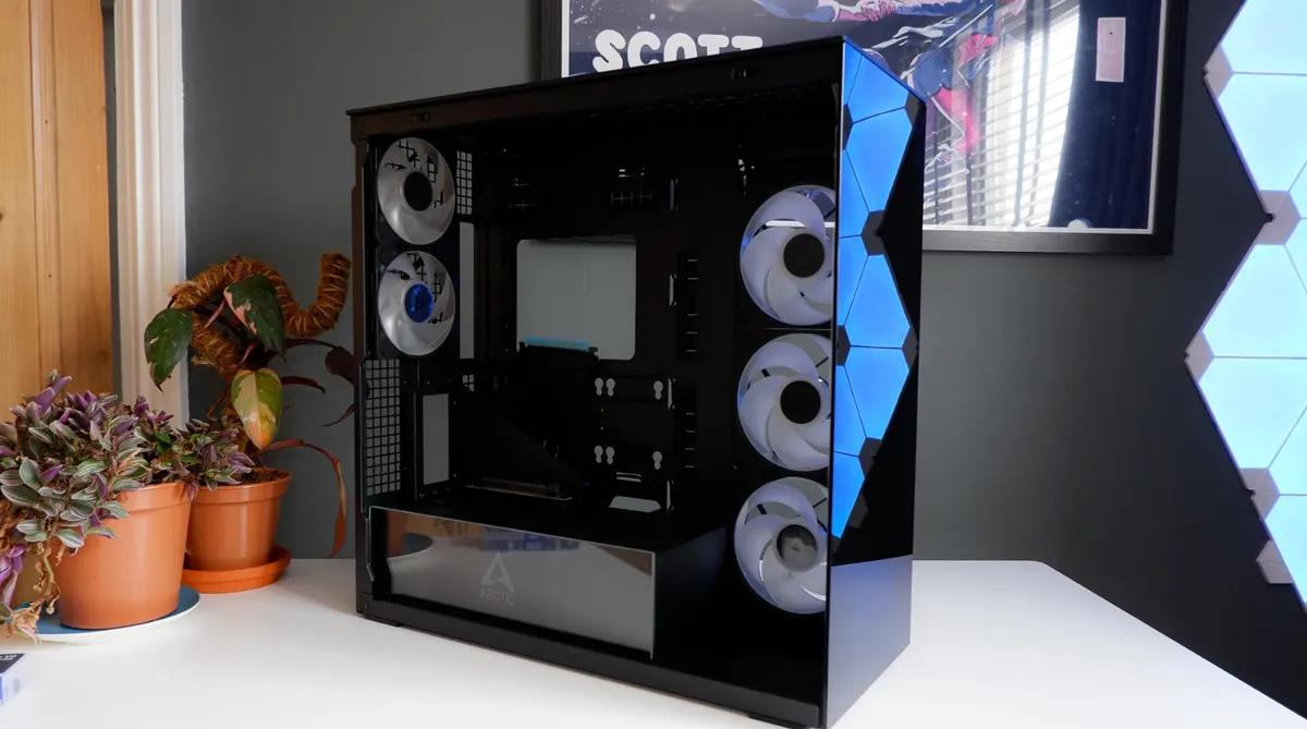 Arctic Xtender PC-Gehäuse Test - Stylischer Mid-Tower mit starker Kühlung und intelligentem Design