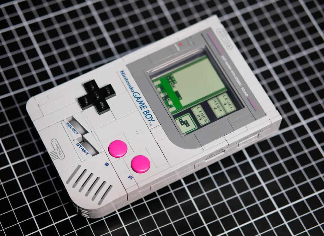 Lego's Game Boy Replica zu einer echten Konsole umgebaut