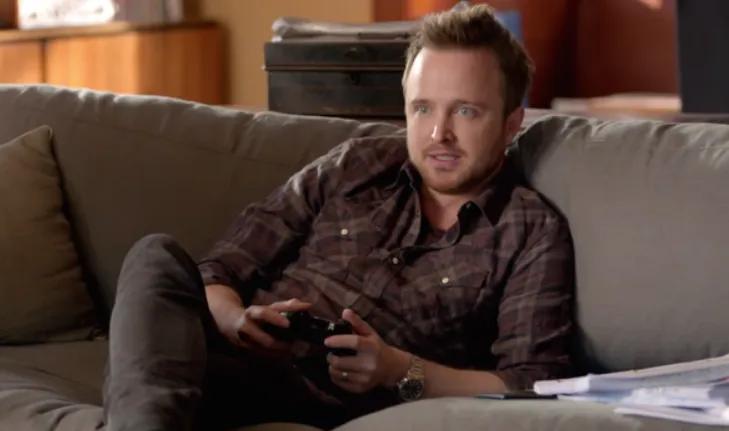 Aaron Paul spricht über seine Rolle als Mecha Man in Dispatch und seine Rückkehr zum Gaming