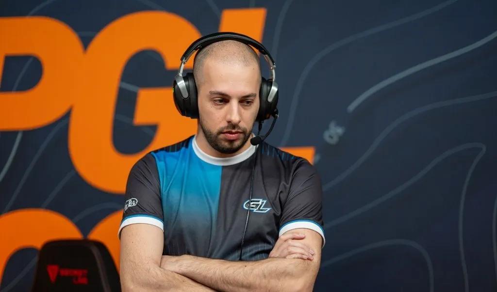 ashhh tritt wegen Burnout von seiner Rolle als GamerLegion-Coach zurück