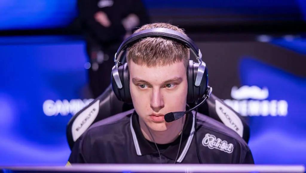 NiP Bench r1nkle: Der dänische Star stavn tritt dem Roster bei