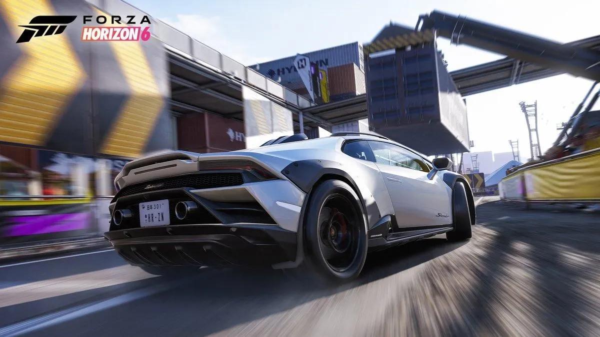 Der toxischste KI-Fahrer in Forza Horizon 6, „bowie knife99“, sorgt für Chaos und Verwirrung in der Community.