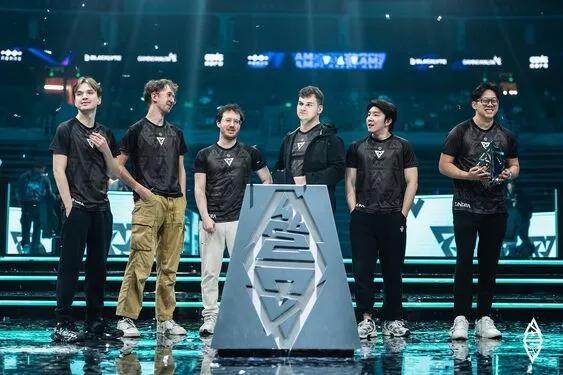 Tundra Esports trennt sich von seinem Dota-2-Team; die gesamte Mannschaft wechselt zu 1w.