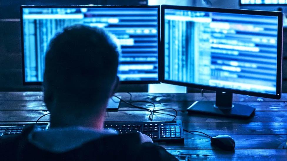 Ein Hacker hat gerade eine Bitcoin-Sidechain aufgefordert, ihren eigenen Fehler zu beheben, bevor er das Geld zurückgibt.