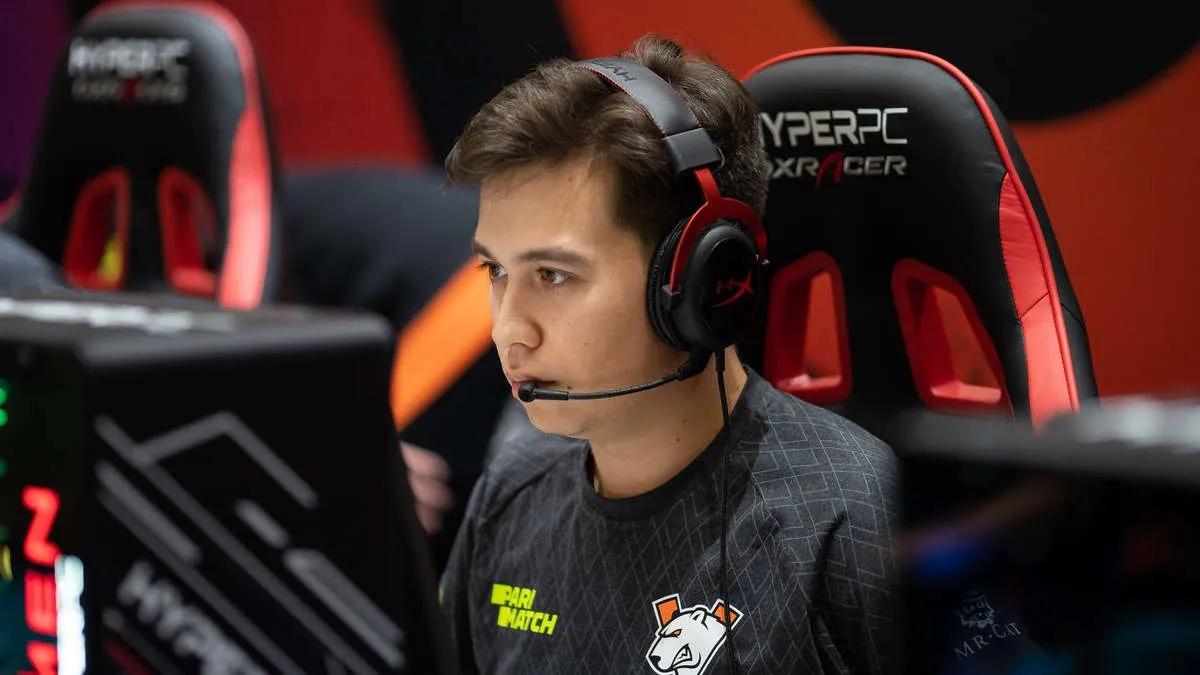 Gerüchte: buster wird der fünfte Spieler Cloud 9