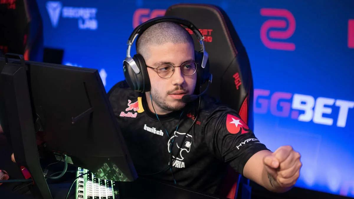 KSCERATO auf Platz 9 der Best Players of 2022 von HLTV