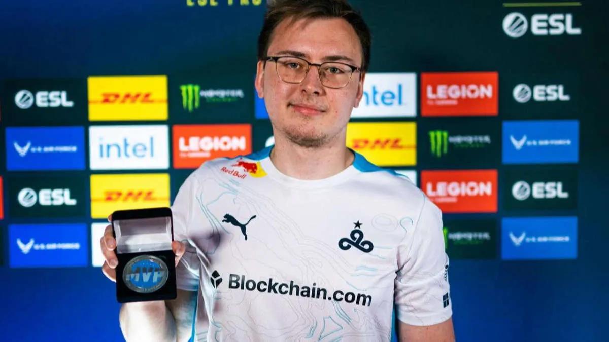 Die Spieler NAVI, Cloud 9 und FaZe Clan werden an der HLTV Award Show 2022-Zeremonie teilnehmen