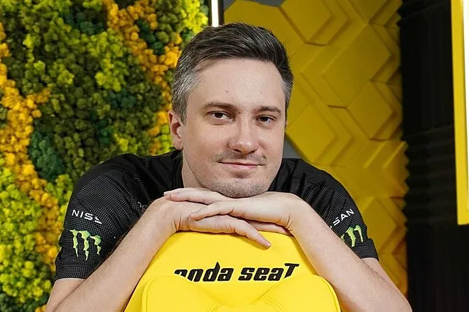 Solo verlässt Natus Vincere. Foto 1